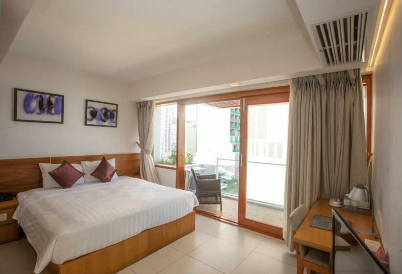 اتاق لوکس با چشم‌انداز دریا, Golden Holiday Hotel Nha Trang