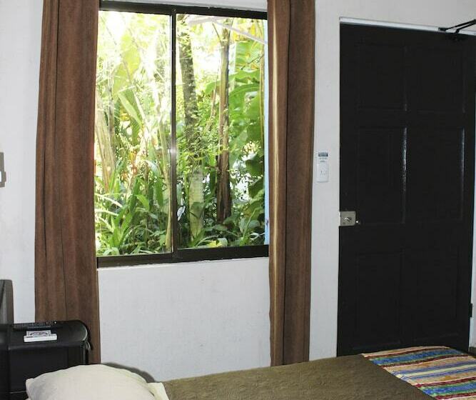 带大床的标准间, Jaco Lodge Quiet Place