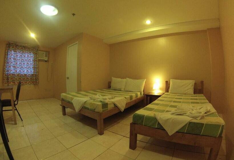 اتاق لوکس, Lylie