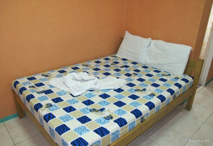 اتاق لوکس, Lylie