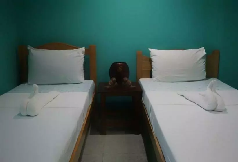3-Bett-Standardzimmer, Lylie