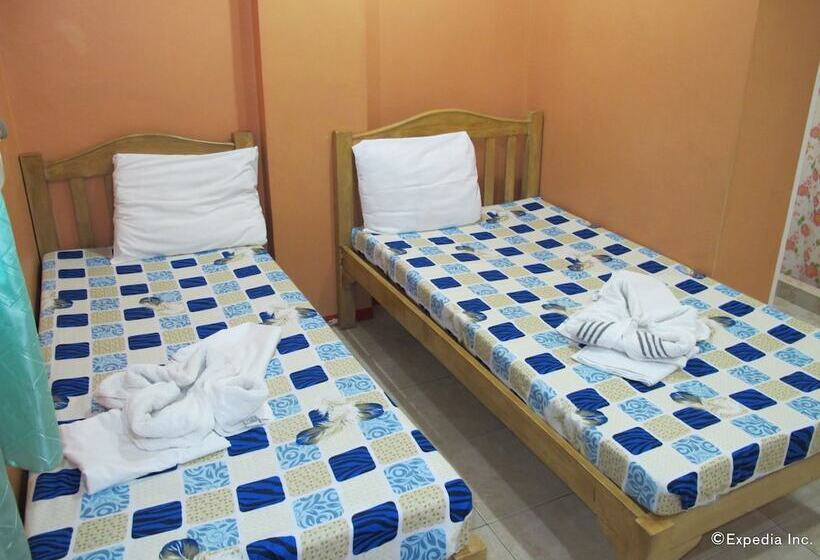 اتاق لوکس, Lylie