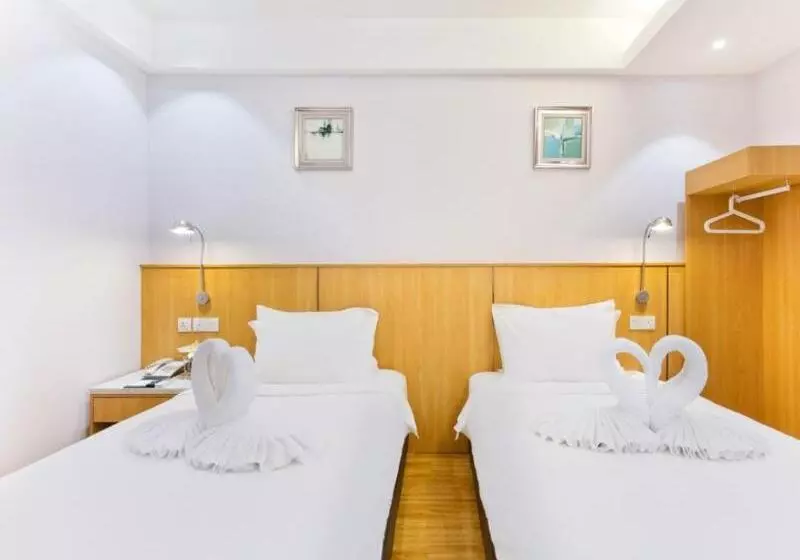 3-Bett-Standardzimmer, Lylie