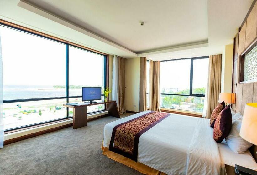 سوییت, Muong Thanh Holiday Quang Binh