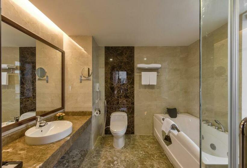 سوییت, Muong Thanh Holiday Quang Binh