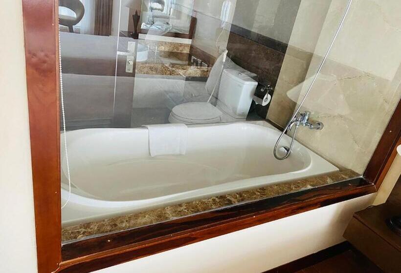 اتاق لوکس, Muong Thanh Holiday Quang Binh