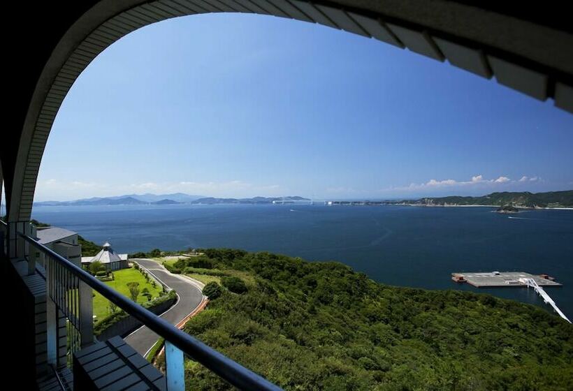 Quarto Estandar, Plaza Awajishima