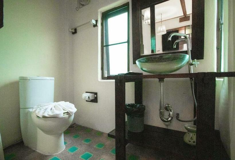 Номер Стандарт, Rompo Boutique