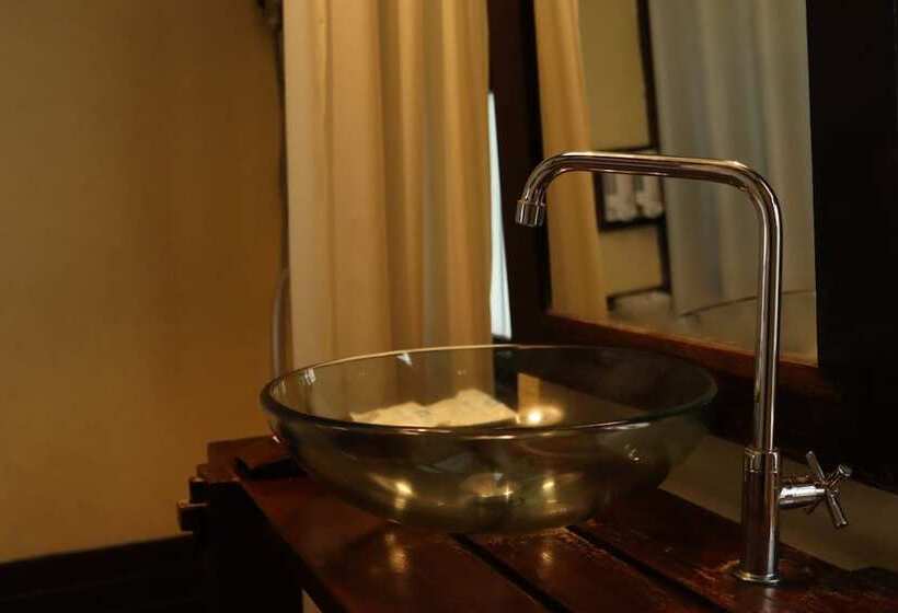 Номер Стандарт, Rompo Boutique