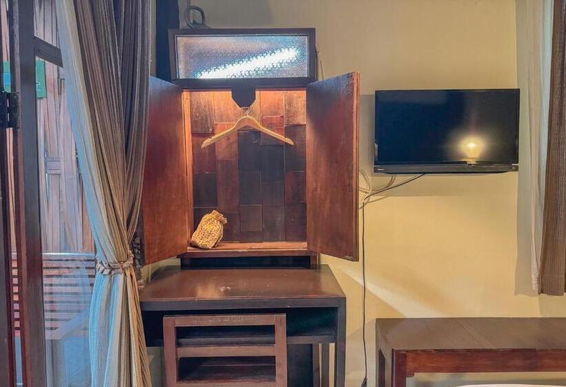 Номер Стандарт, Rompo Boutique