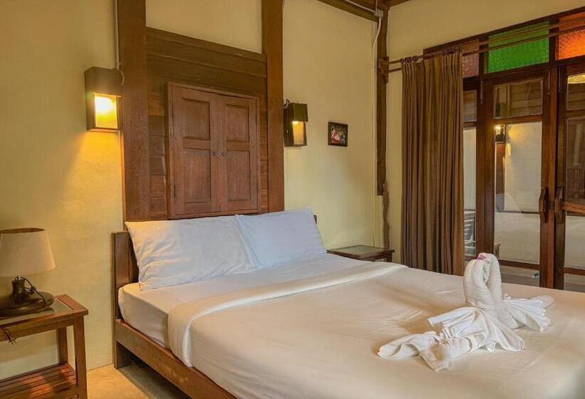 Номер Стандарт, Rompo Boutique