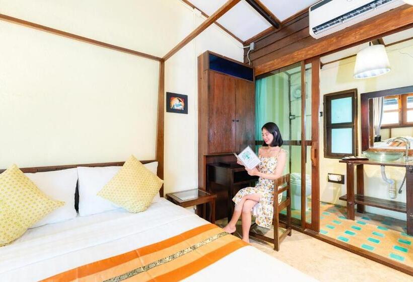 Номер Deluxe, Rompo Boutique