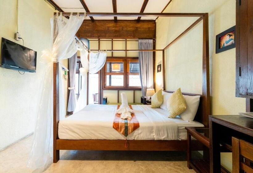 Номер Deluxe, Rompo Boutique