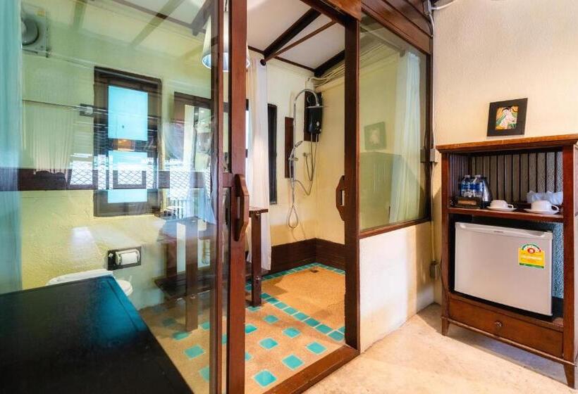 Номер Deluxe, Rompo Boutique