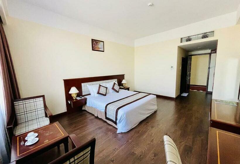 اتاق لوکس, Saigon Phu Yen