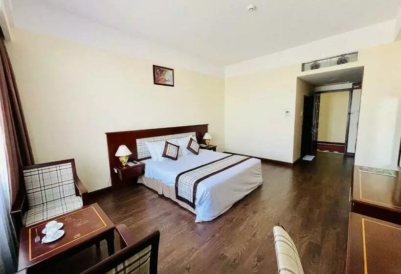 اتاق لوکس, Saigon Phu Yen