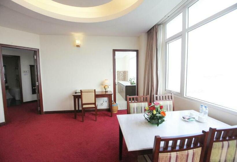 سوئیت پرزیدنت, Saigon Phu Yen