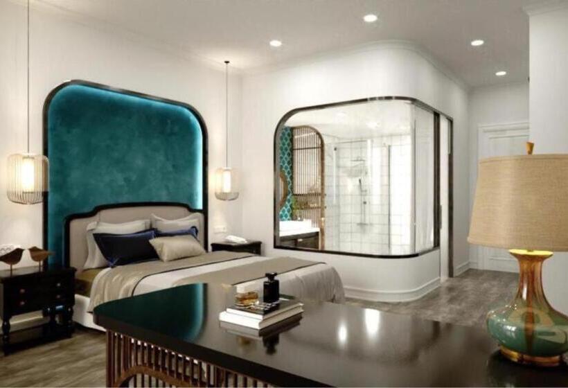 اتاق لوکس, Saigon Phu Yen