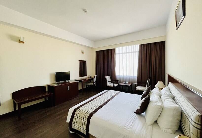 اتاق لوکس, Saigon Phu Yen