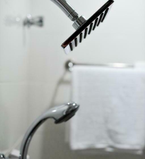 标准单人间, Jq Station Eight Inn