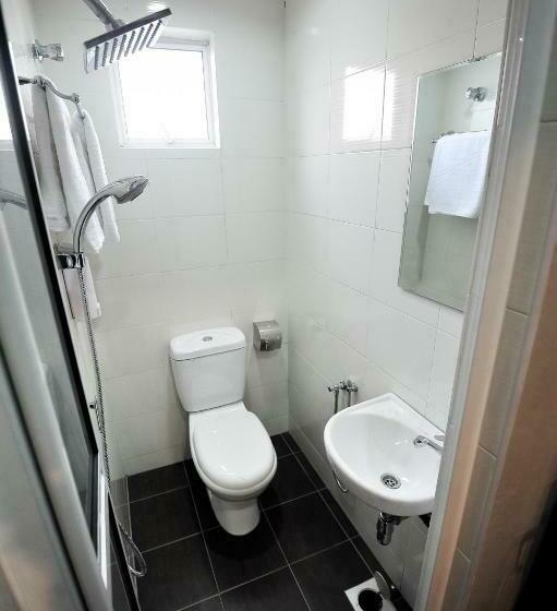 标准单人间, Jq Station Eight Inn