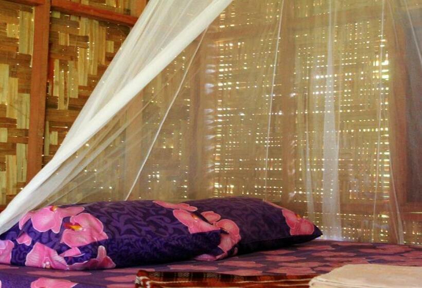 בונגלו סטנדרט עם נוף לגינה, Lucky Resort