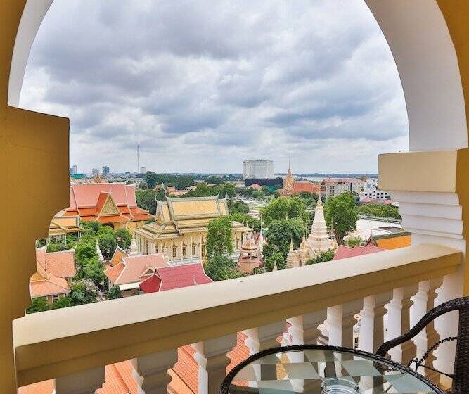 إستوديو قياسي مطل على المدينة, Palace Gate Hotel & Residence By Ehm