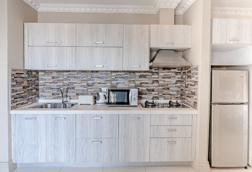 סוויטה נשיאותית, Palace Gate Hotel & Residence By Ehm