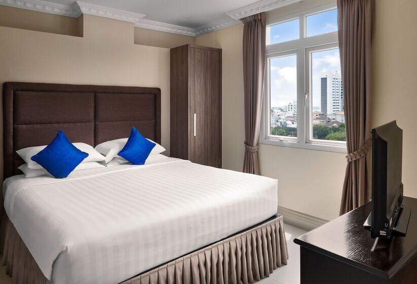 סוויטה נשיאותית, Palace Gate Hotel & Residence By Ehm