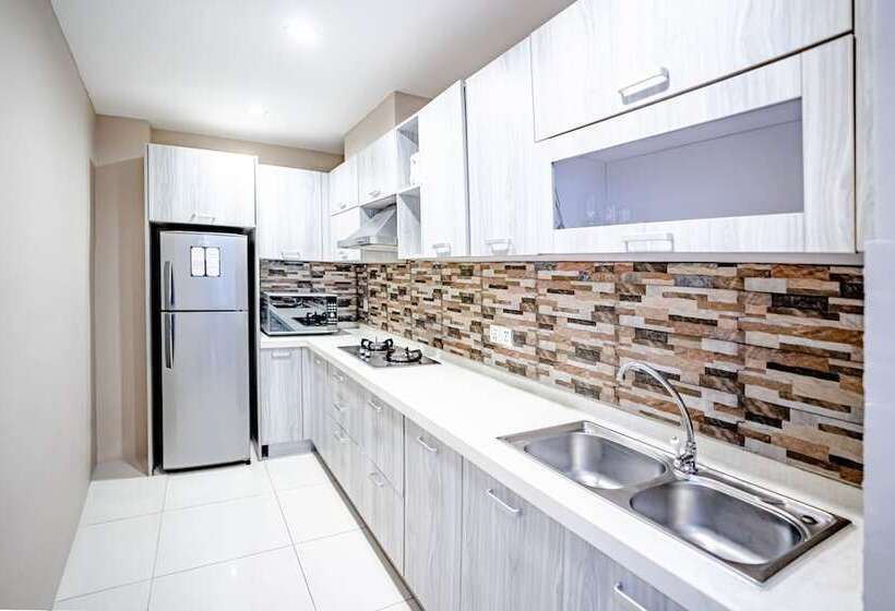 סוויטה משפחתית, Palace Gate Hotel & Residence By Ehm