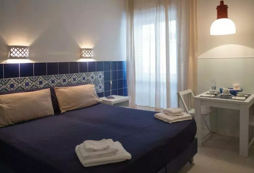 Classic Kolmen Hengen Huone, Residenza Punta Stendardo