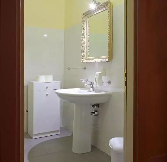デラックスルーム, Palazzo Madeo   Residenza D Epoca