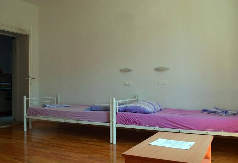 Кровать в Общей Комнате, Hostel Split Backpackers 2