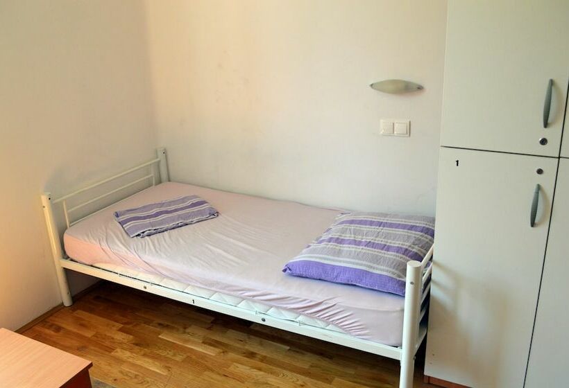 공동 객실, Hostel Split Backpackers 2