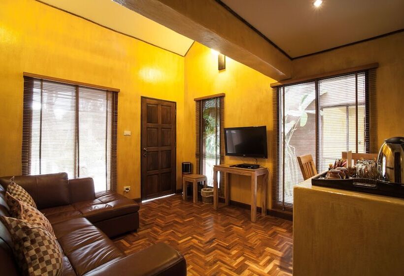 חדר דלוקס, Baanpong Lodge