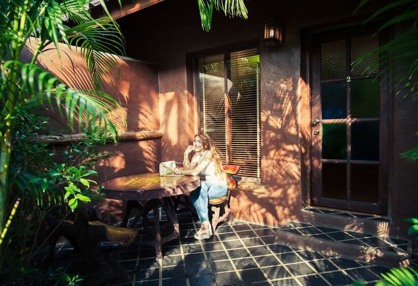 חדר דלוקס, Baanpong Lodge