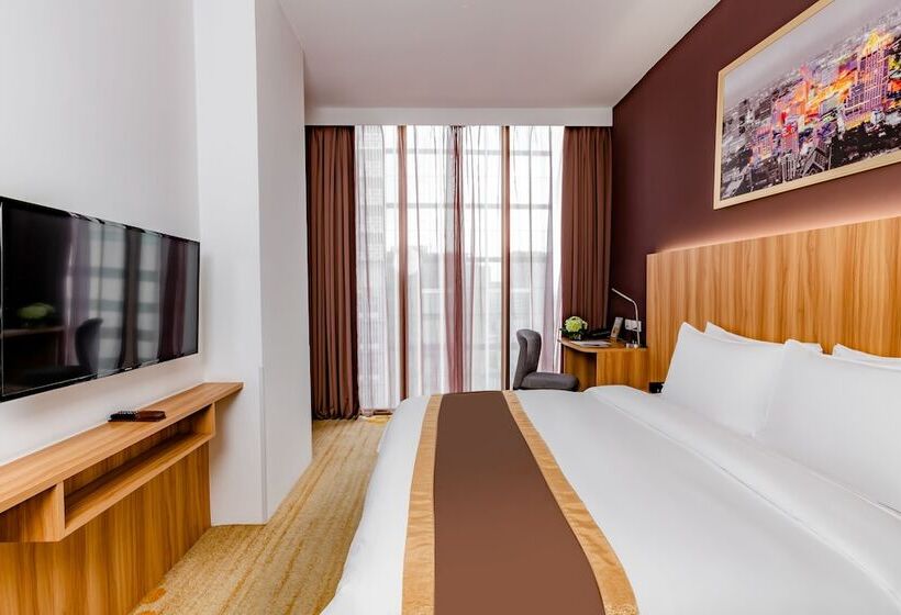 اتاق لوکس با چشم‌انداز شهر, Bay Hotel Ho Chi Minh