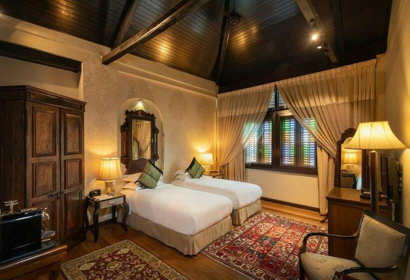 חדר סופריור, Campbell House