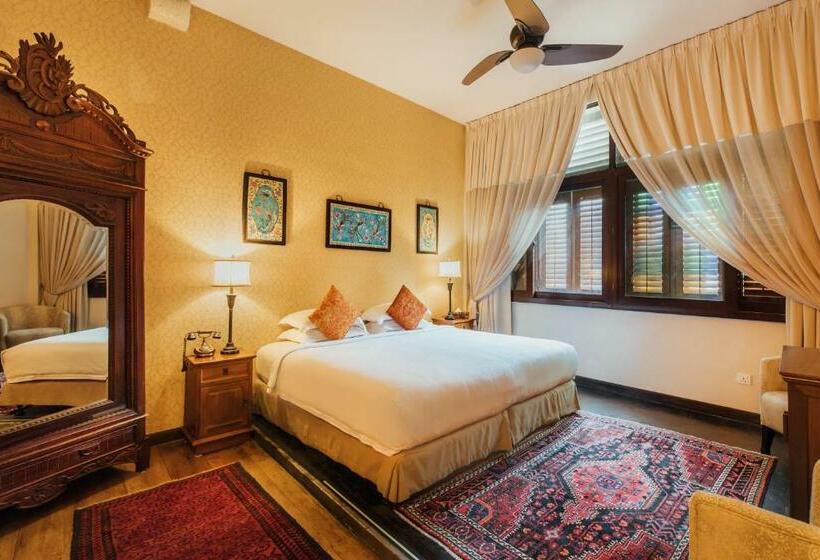 חדר דלוקס, Campbell House