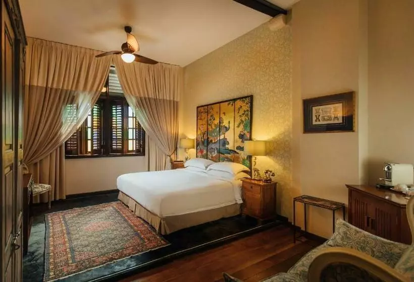 デラックスルーム, Campbell House
