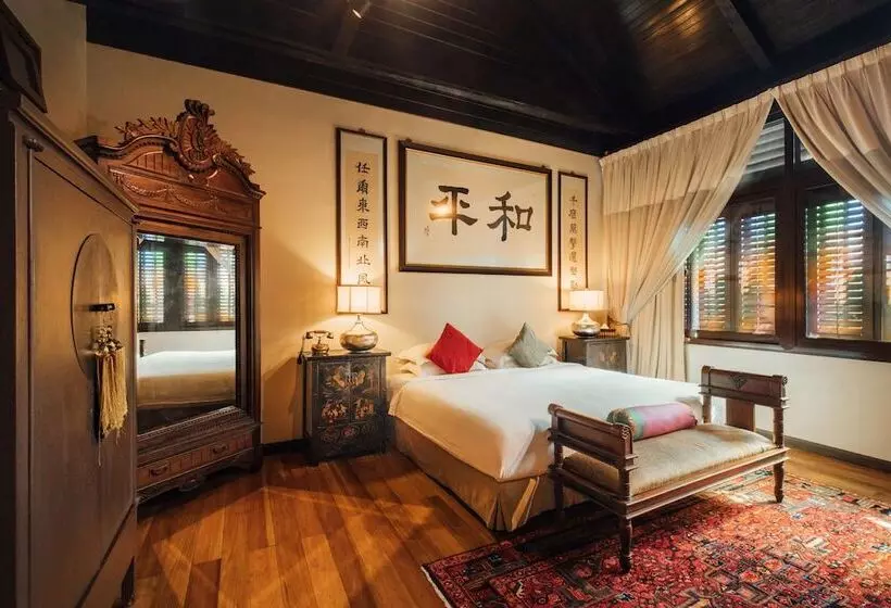スーペリアールーム, Campbell House