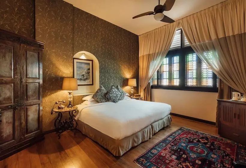 デラックスルーム, Campbell House