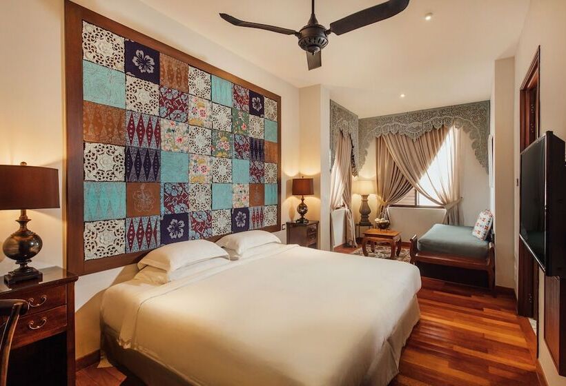 חדר דלוקס, Campbell House