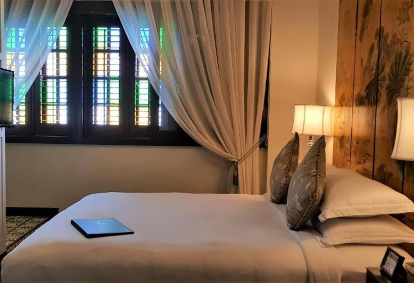 חדר סטנדרט, Campbell House