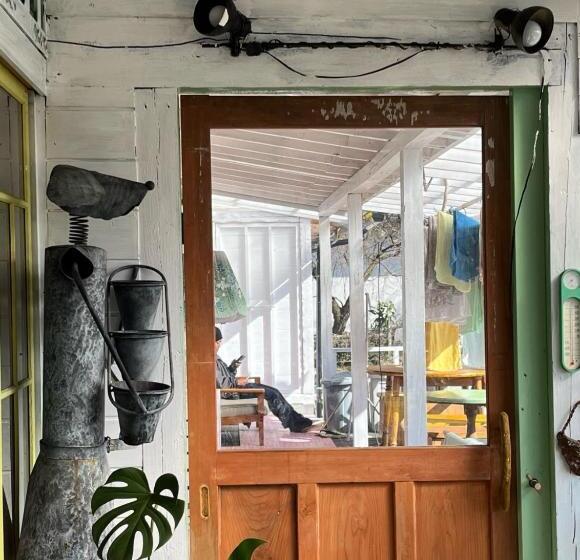 带共用浴室的标准房间, Homey Inn Enya