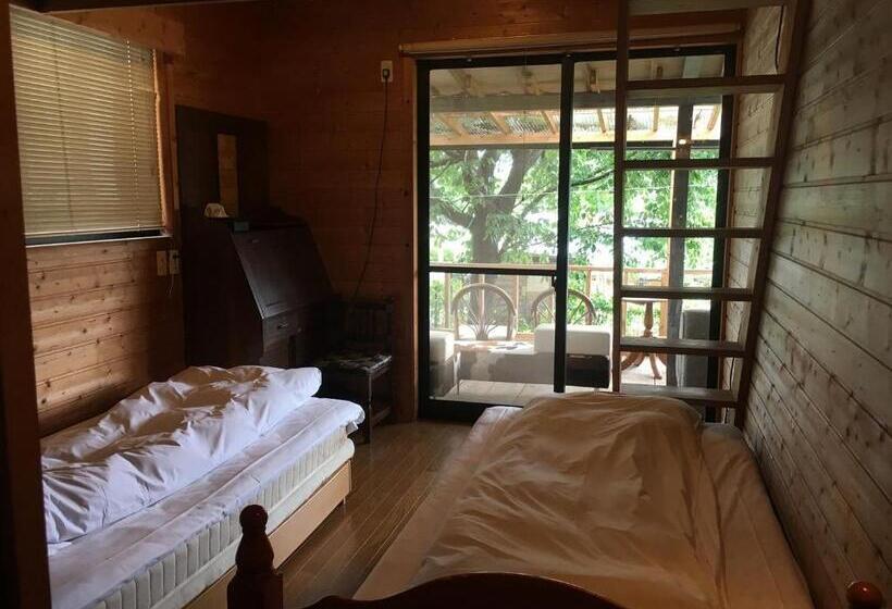 标准四人间共用浴室, Homey Inn Enya