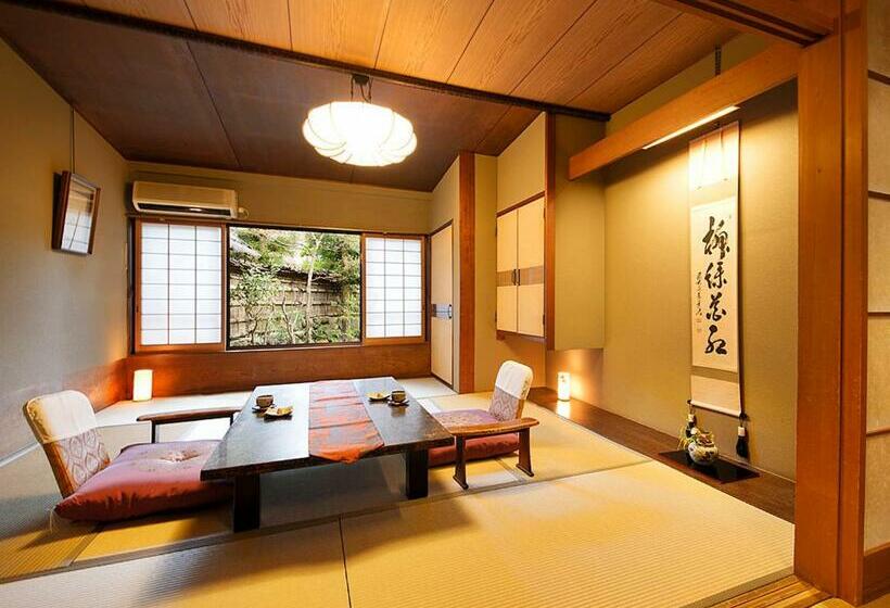 غرفة قياسية حمام مشترك, Nanten En