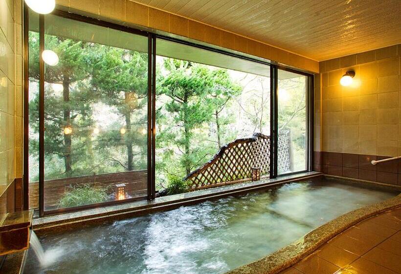 غرفة قياسية رباعية حمام مشترك, Nanten En