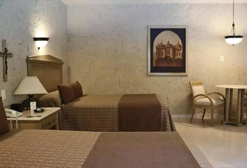 キングサイズベッドのスタンダードルーム, Suites Layfer, Cordoba, Veracruz, Mexico