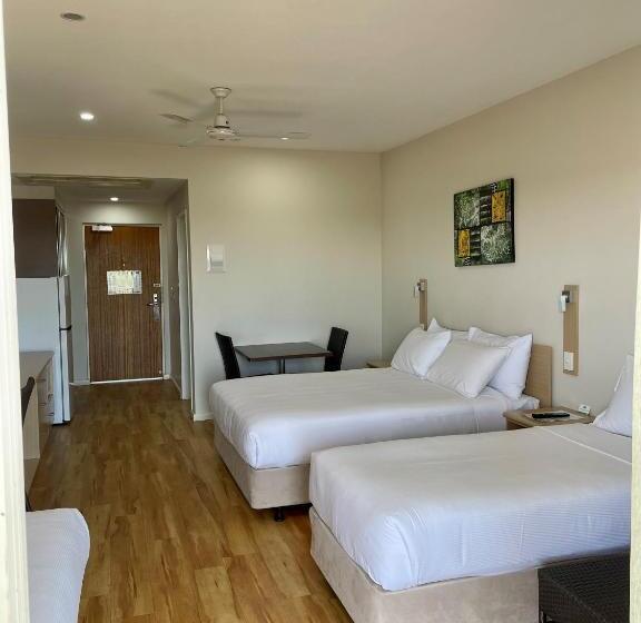 غرفة ديلوكس ثلاثية, Club Tropical Resort Darwin